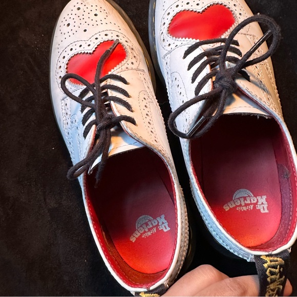 Rare Dr. Martens Doc Marten Joyce red heart brogue Oxford lace up EUR 38 US 7 - Picture 10 of 14